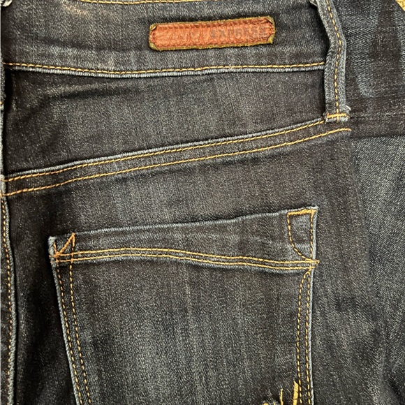 Express Mid Rise Legging Jean - Picture 5 of 5